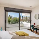 Old Olive I By Vivi Rent * 보드냔