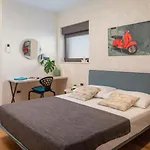 Old Olive I By Vivi Rent 빌라 *