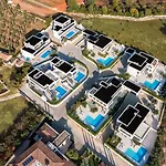 Old Olive I By Vivi Rent 빌라